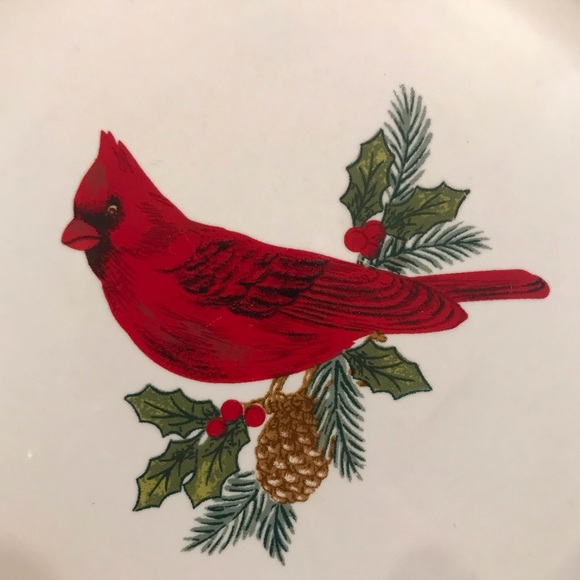 Set Of 4 Vintage Gibson “Holiday Cardinal” Plates 8” - Picture 4 of 7
